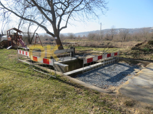 pozemek Praha - Lahovice