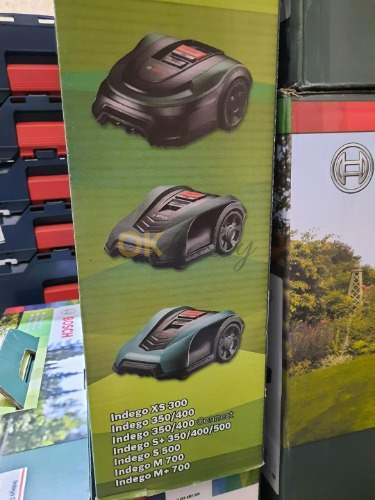 Auction Bosch Indego Garage na robotickou sekačku image